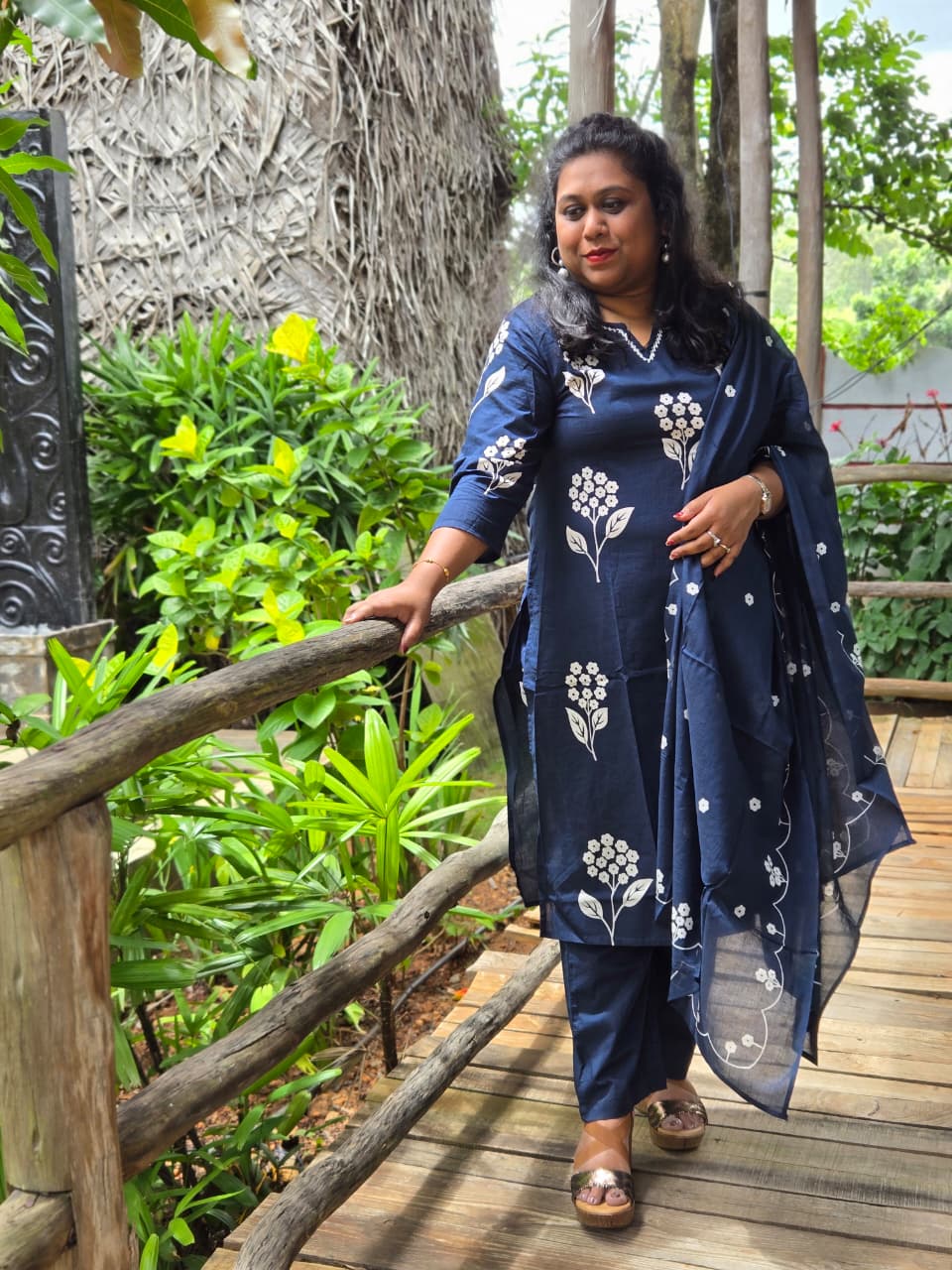 Suhani Premium 100% Cotton Kurti set with white floral print