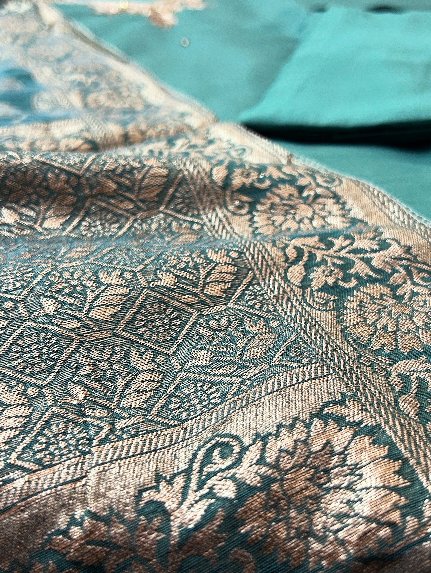 Saundarya Silk Blend Emroidered Kurti Set