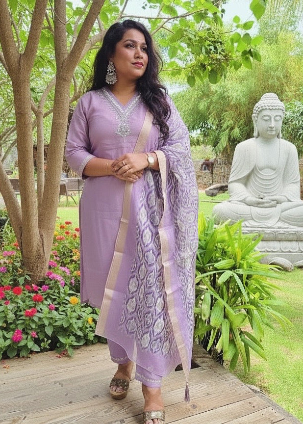 Kalaa Silk Blend Kurti Set with Sequin Bead Embroidered Neckline – Festive Ethnic Wear for Women