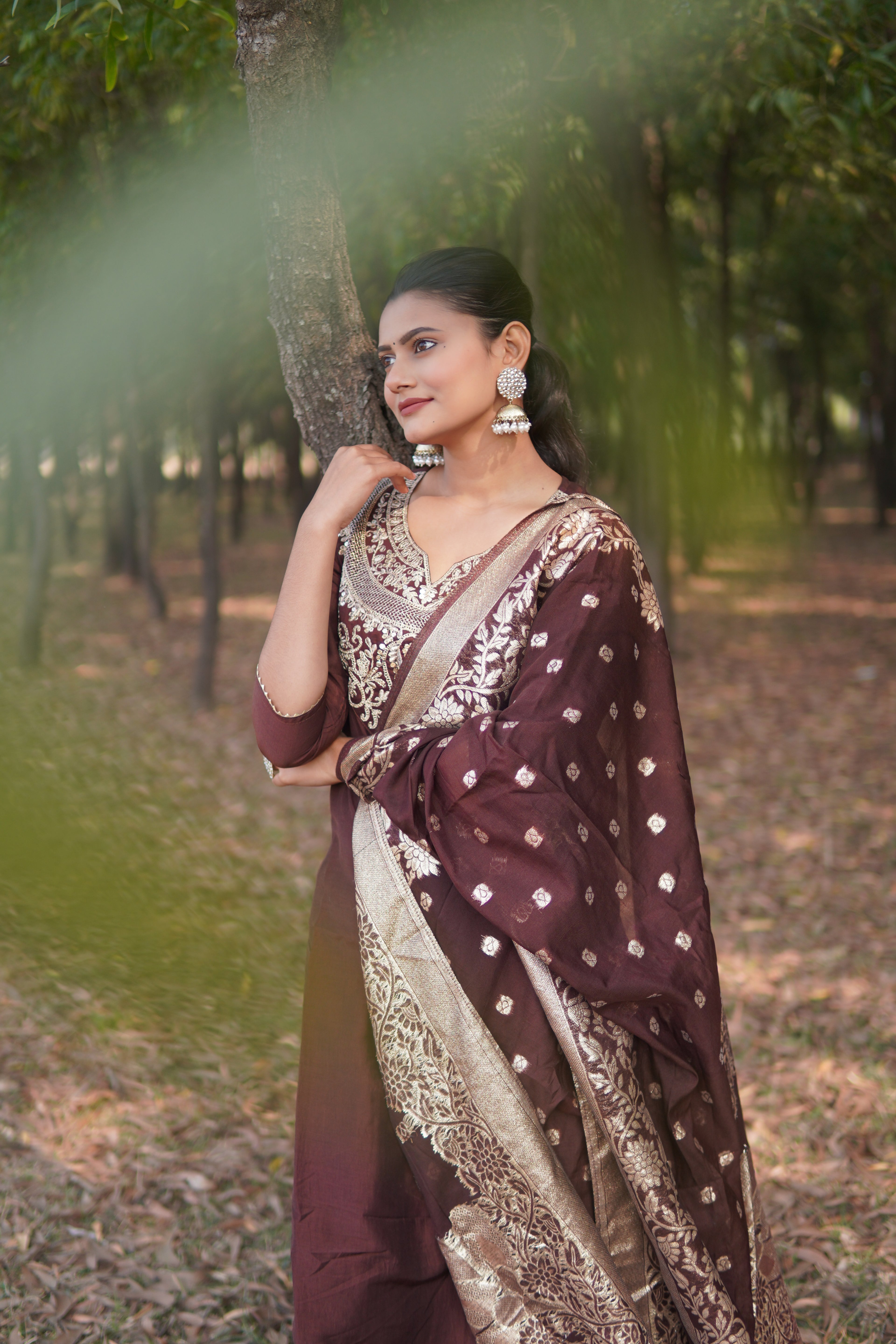 Mridvi Women’s Silk Embroidered Kurta Pant Set with Dupatta – Festive Ethnic Wear