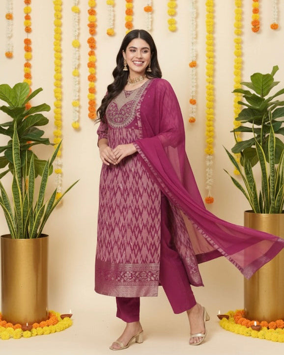 Amvi Zari Embroidered Printed Festive Kurti Set