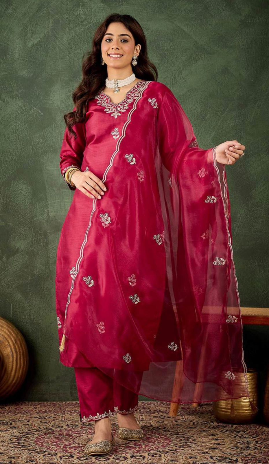 Shayana Silk Blend Embroidered Kurti Set