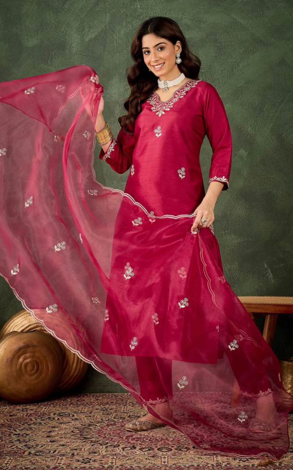 Shayana Silk Blend Embroidered Kurti Set