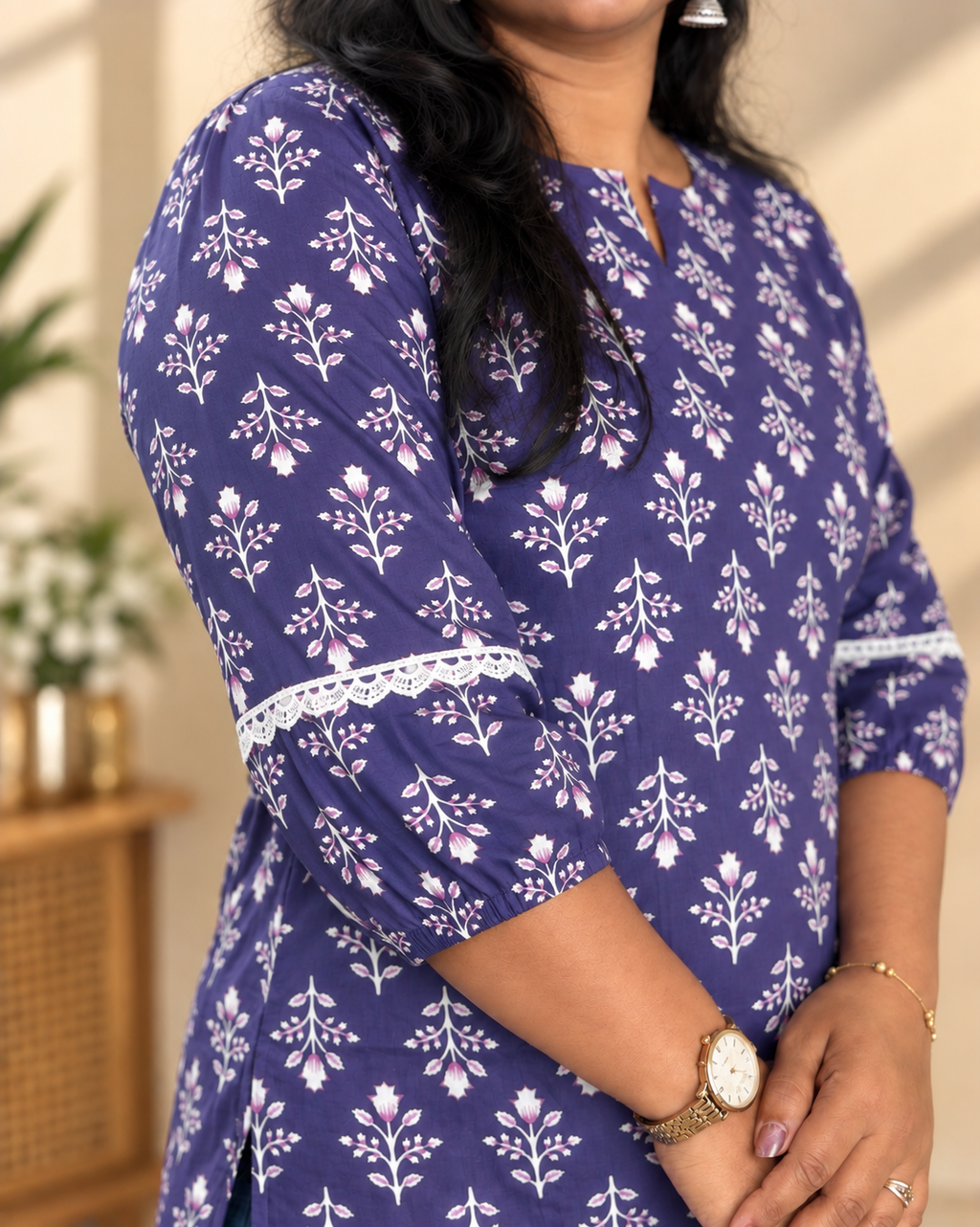 Aakshi Cotton Purple Short Kurti for Women with 3/4th Puffed sleeves & lace