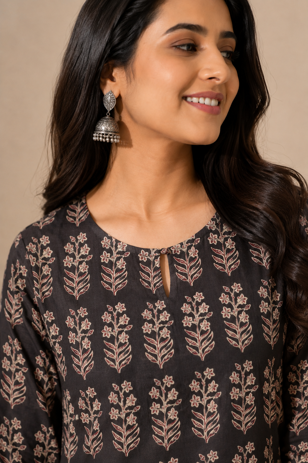 Shyamali Handblock Printed Pure Cotton Short Kurti –Charcoal Black